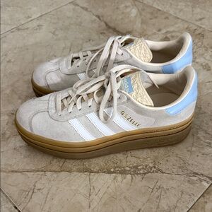 Adidas Gazelle Women's Sneakers - Cream and Light Blue